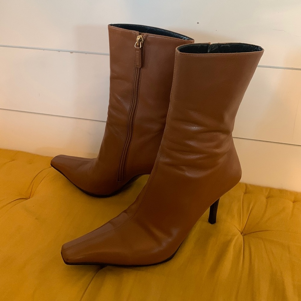 Gucci leather boots